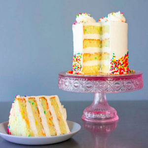 6" Vanilla Confetti Cake presentation